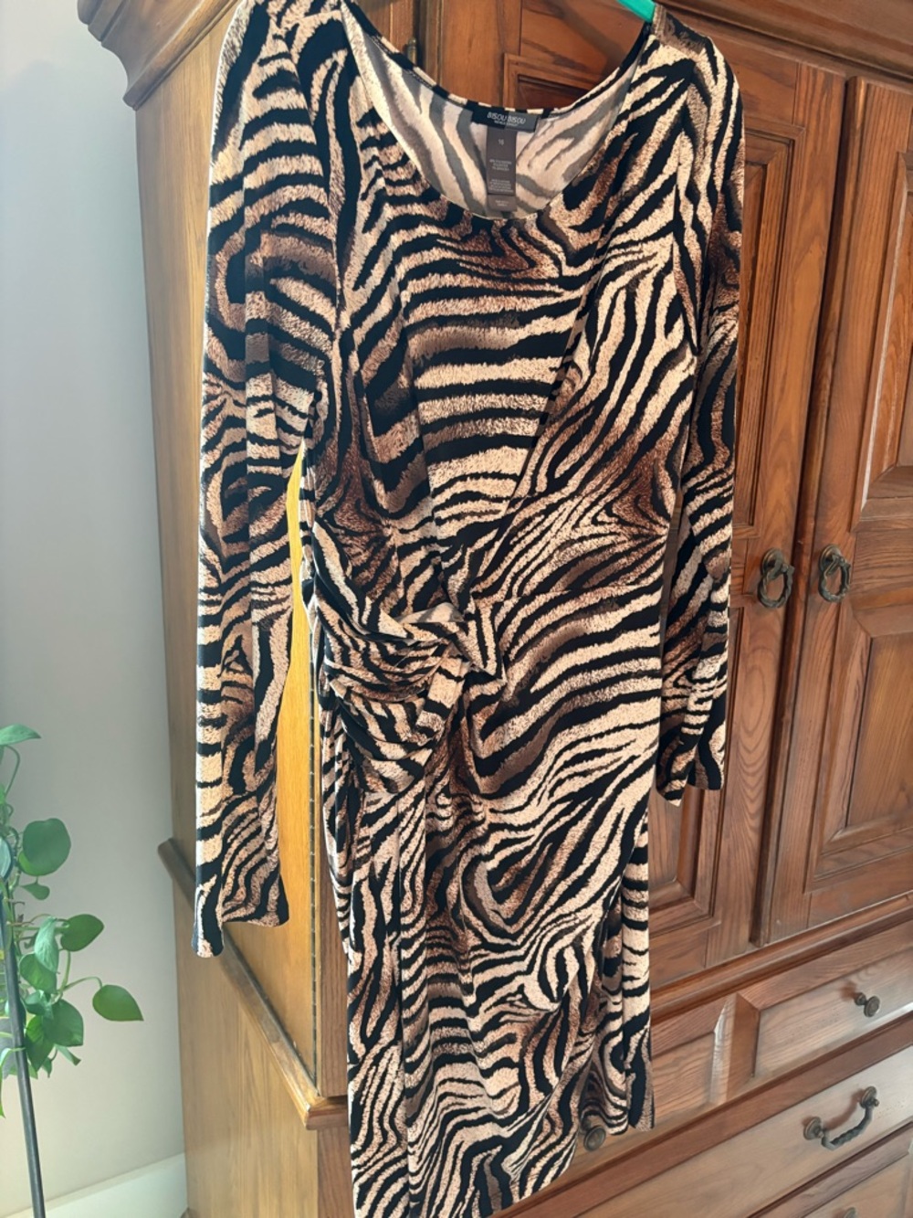 Bisou Bisou Black Brown Cream Zebra-Print Long Sleeve Dress